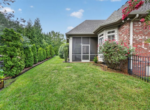 1051 Five Coves Trce, Gallatin, TN 37066