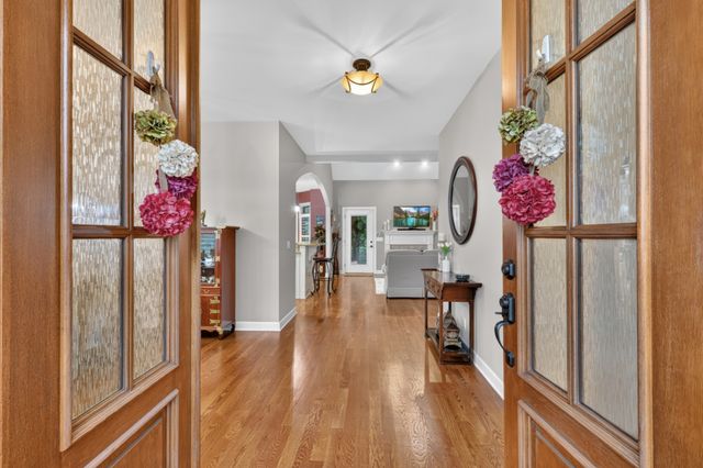 1051 Five Coves Trce, Gallatin, TN 37066