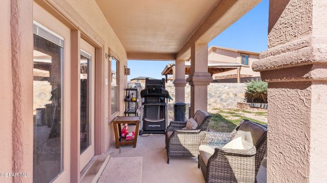 3228 EMERALD POINT Drive, El Paso, TX 79938