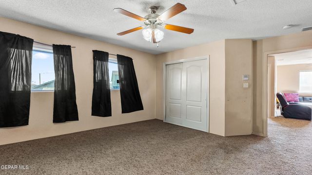 3228 EMERALD POINT Drive, El Paso, TX 79938