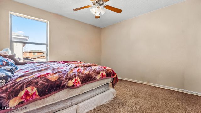 3228 EMERALD POINT Drive, El Paso, TX 79938