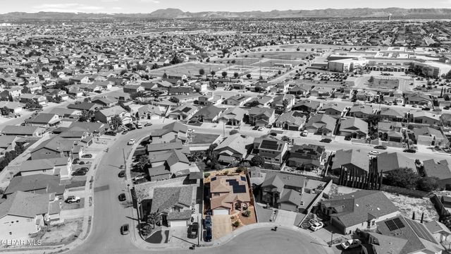 3228 EMERALD POINT Drive, El Paso, TX 79938