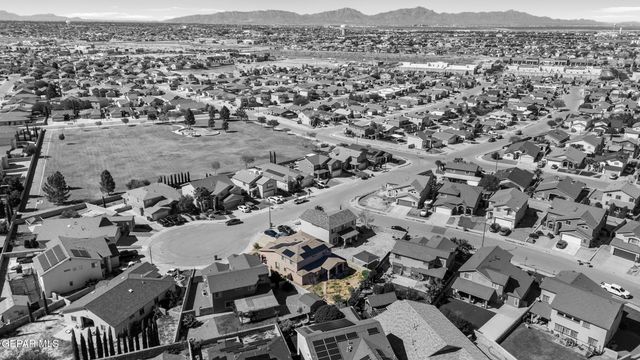 3228 EMERALD POINT Drive, El Paso, TX 79938