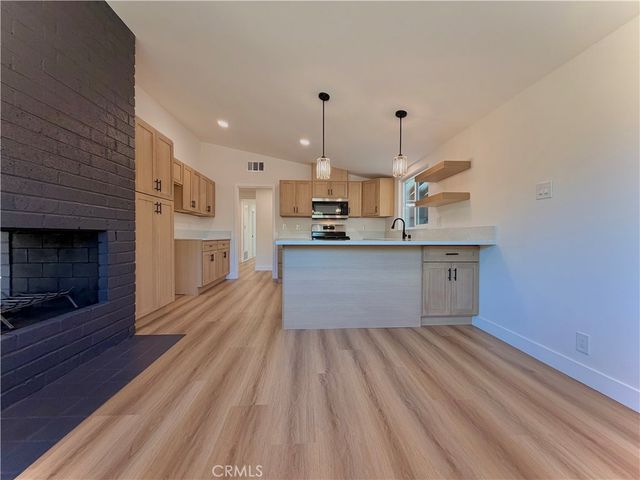 6819 Phoenix Avenue, Riverside, CA 92504