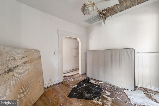 322 TAFT AVE, Carneys Point, NJ 08069