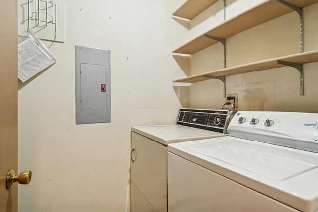 4121 N Mallard Drive 5, Arlington Heights, IL 60004