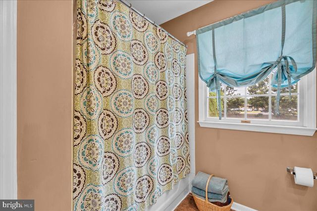 27 SPRING MILL DR, Sewell, NJ 08080