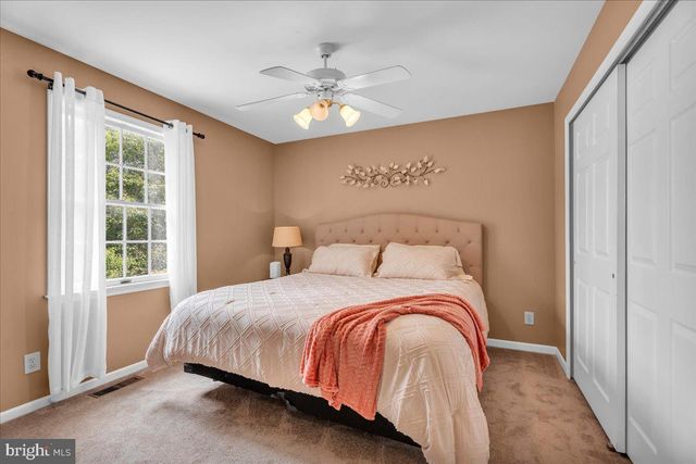 27 SPRING MILL DR, Sewell, NJ 08080
