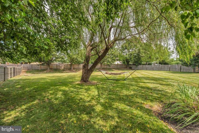 27 SPRING MILL DR, Sewell, NJ 08080