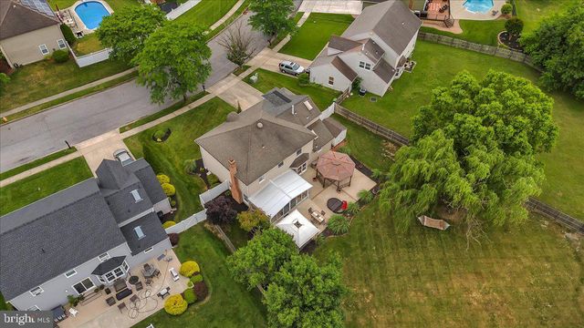 27 SPRING MILL DR, Sewell, NJ 08080