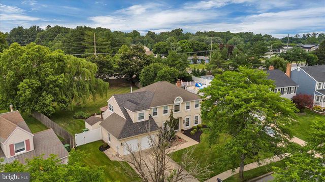 27 SPRING MILL DR, Sewell, NJ 08080