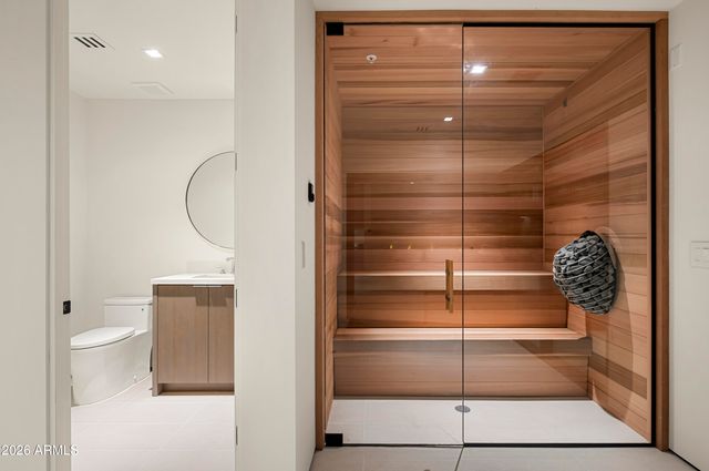 7780 E VAQUERO Drive, Scottsdale, AZ 85258