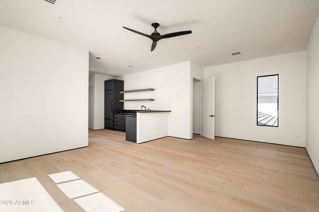 7780 E VAQUERO Drive, Scottsdale, AZ 85258