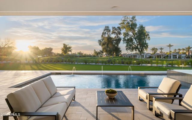 7780 E VAQUERO Drive, Scottsdale, AZ 85258