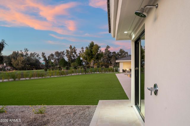 7780 E VAQUERO Drive, Scottsdale, AZ 85258