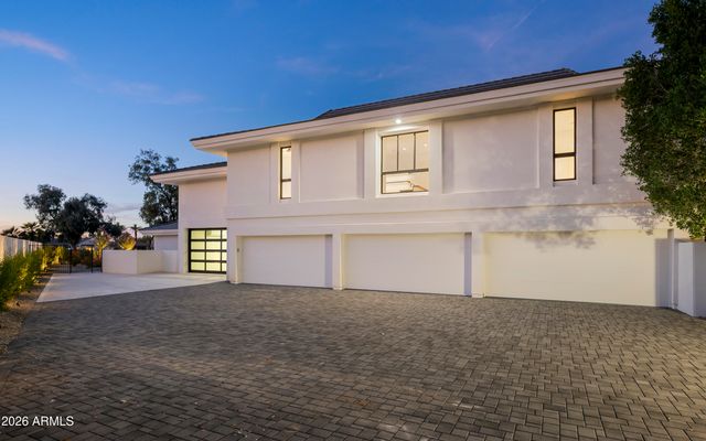 7780 E VAQUERO Drive, Scottsdale, AZ 85258