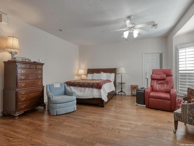 10 Bryanston, San Antonio, TX 78218