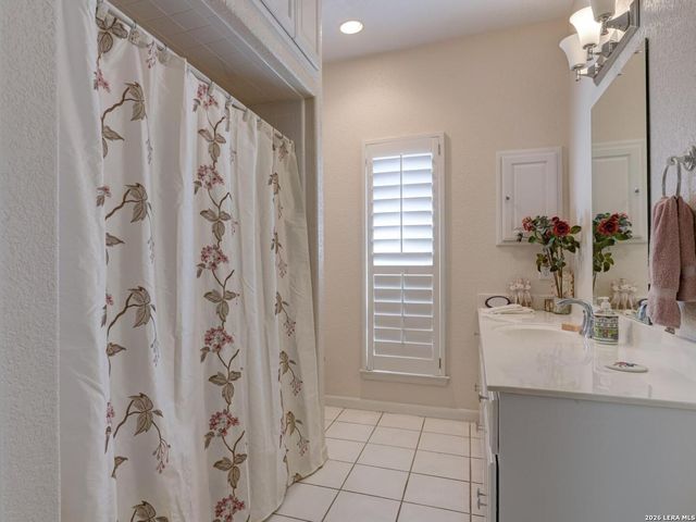 10 Bryanston, San Antonio, TX 78218