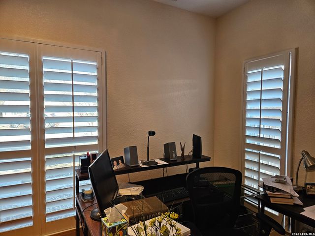 10 Bryanston, San Antonio, TX 78218