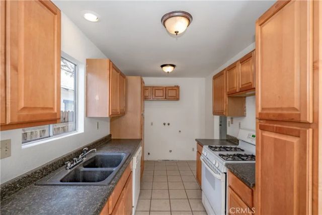 7540 Thousand Oaks Drive, Tujunga, CA 91042