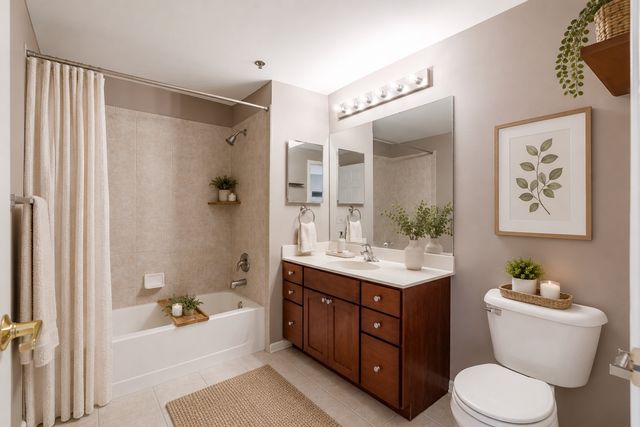 390 W Mahogany Court 503, Palatine, IL 60067