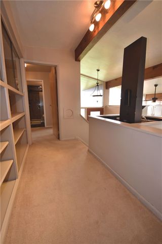 327 Wayne St, Claysville, PA 15323