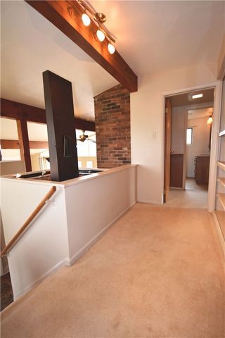 327 Wayne St, Claysville, PA 15323