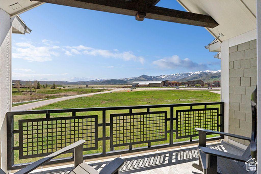 Image 16 of property listing at 1339 FIDDICH GLEN LN, Park City, UT 84098