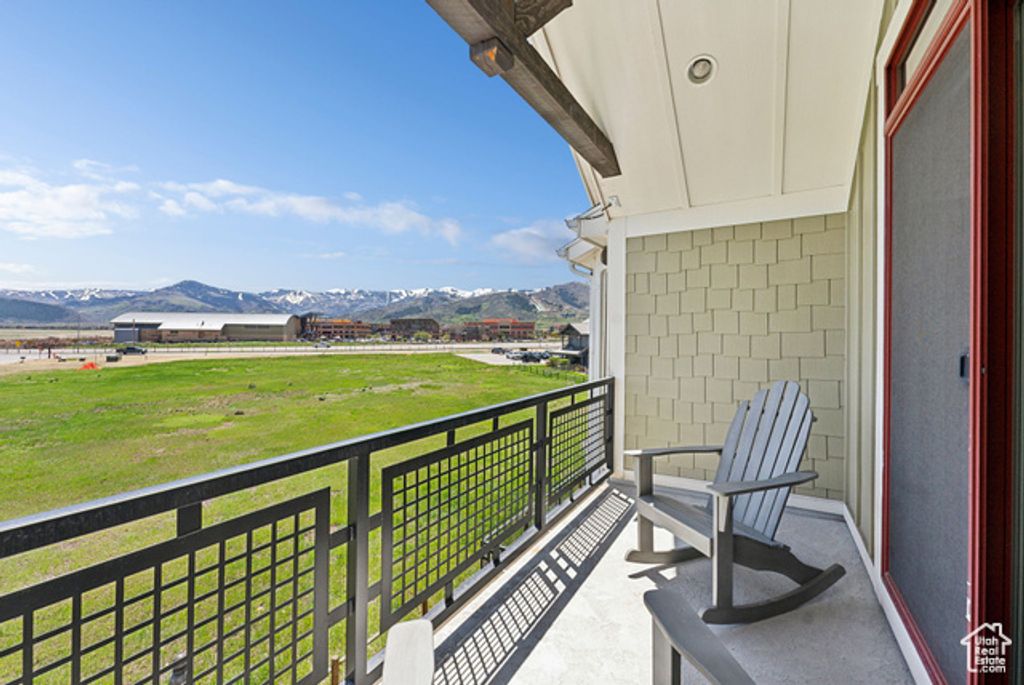 Image 18 of property listing at 1339 FIDDICH GLEN LN, Park City, UT 84098