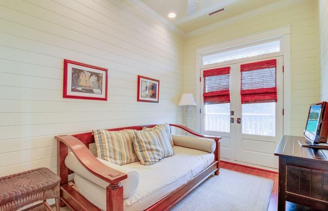 913 Carolina Boulevard, Isle Of Palms, SC 29451