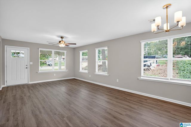 832 49TH STREET N, Birmingham, AL 35212