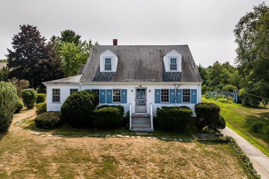 15 Dover Point Road, Dover, NH 03820