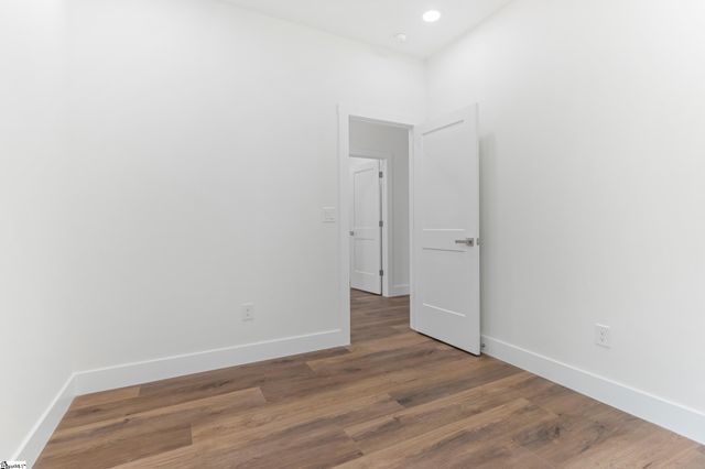 123 Wolf King Way, Woodruff, SC 29388