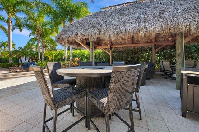 13553 Snapper LN, Naples, FL 34114