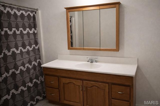 2606 W 20th Street, Granite City, IL 62040