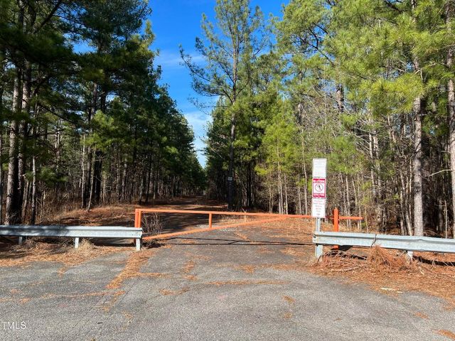 123 Anfield Road, New Hill, NC 27562