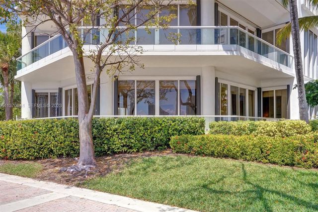 2600 Island Boulevard 101, Aventura, FL 33160