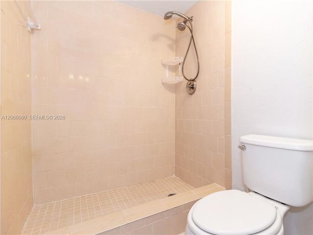 3992 N Pine Island Rd 2A, Sunrise, FL 33351