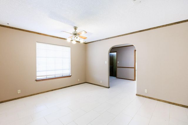 1182 US-385, Brownfield, TX 79316