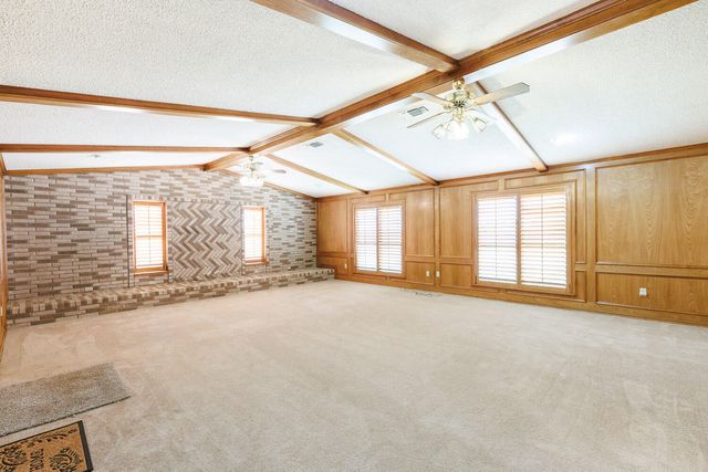 1182 US-385, Brownfield, TX 79316