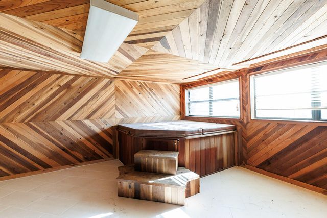 1182 US-385, Brownfield, TX 79316