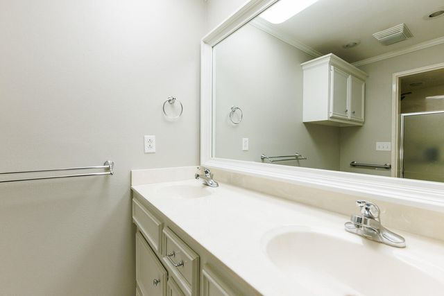 1182 US-385, Brownfield, TX 79316