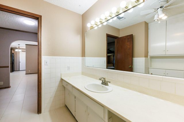 1182 US-385, Brownfield, TX 79316