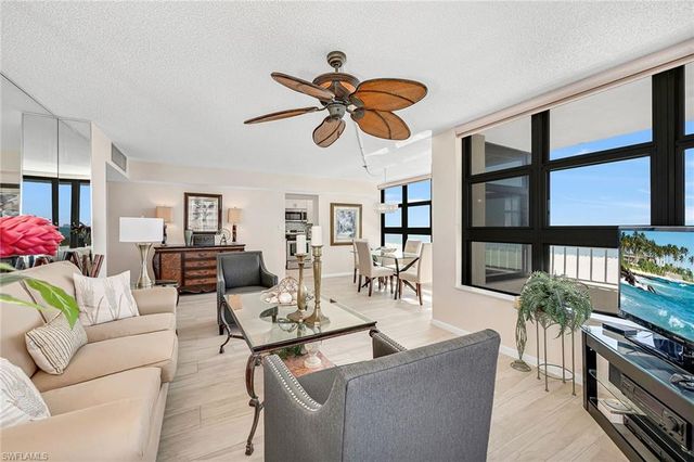 320 Seaview CT # 1512, Marco Island, FL 34145
