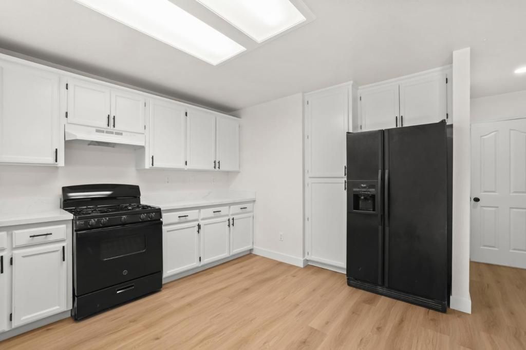 Image 17 of property listing at 4221 San Martin Court, Salida, CA 95368