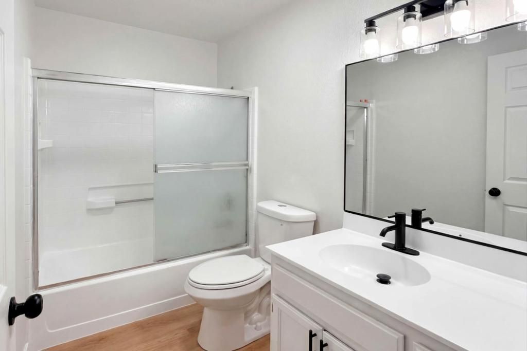 Image 32 of property listing at 4221 San Martin Court, Salida, CA 95368