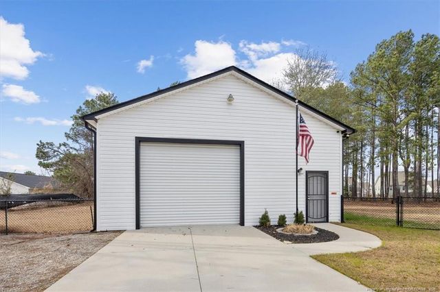 411 Midway Drive, Raeford, NC 28376