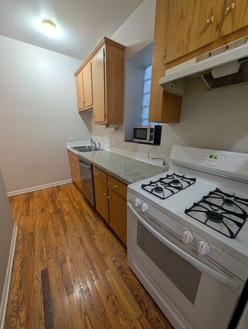 1531 W THOMAS Street 2F, Chicago, IL 60642