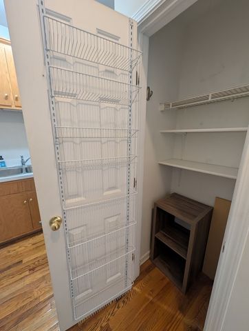 1531 W THOMAS Street 2F, Chicago, IL 60642