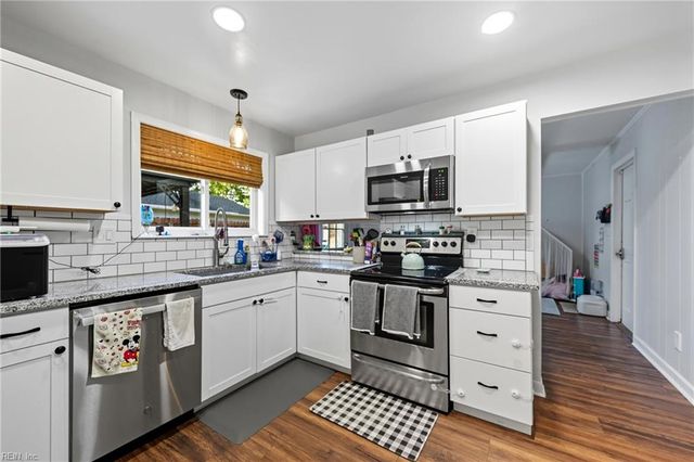 2516 Placid PL, Virginia Beach, VA 23453